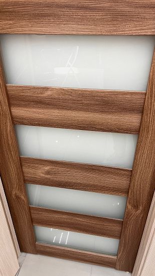 Межкомнатная дверь  